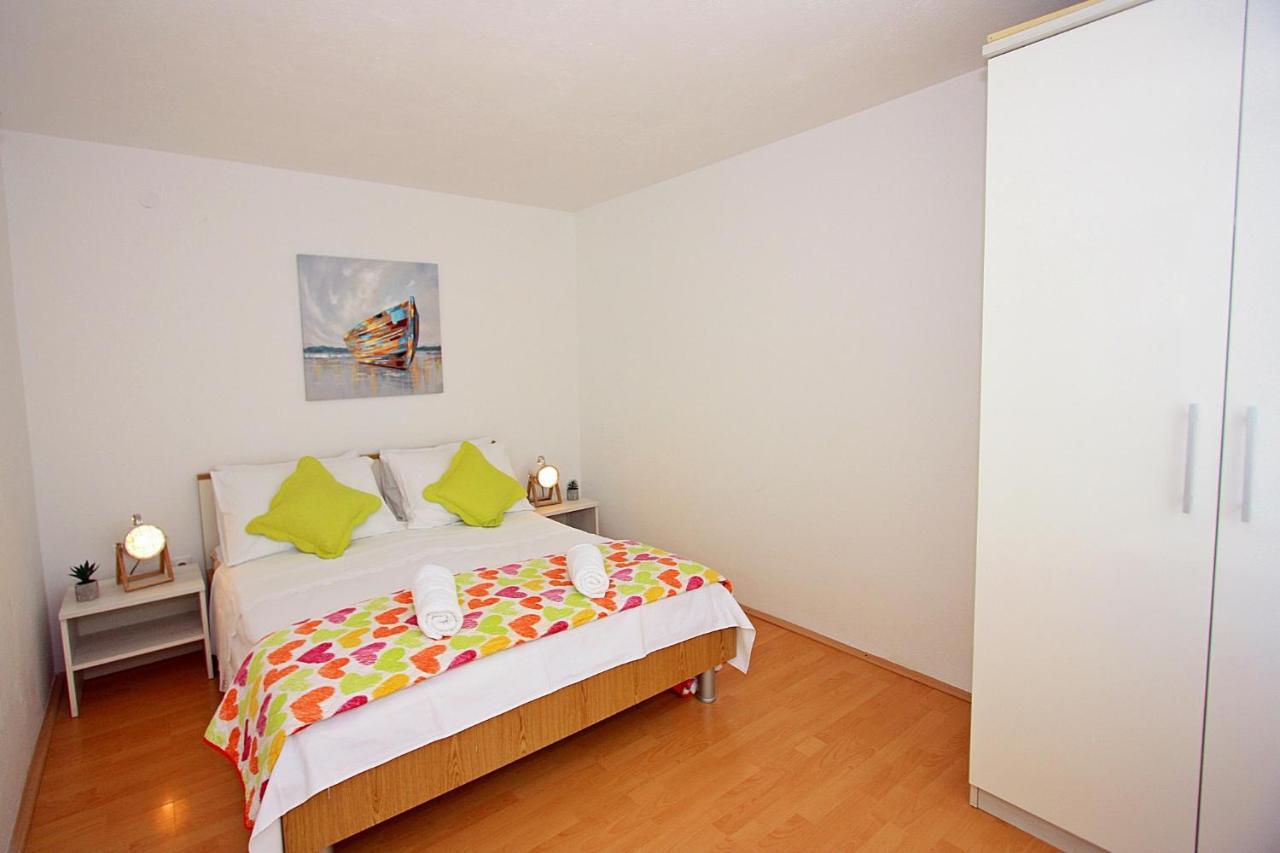 Apartments Omo 1 ซูเปตาร์ ภายนอก รูปภาพ