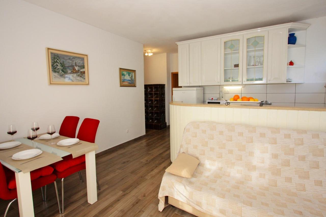 Apartments Omo 1 ซูเปตาร์ ภายนอก รูปภาพ